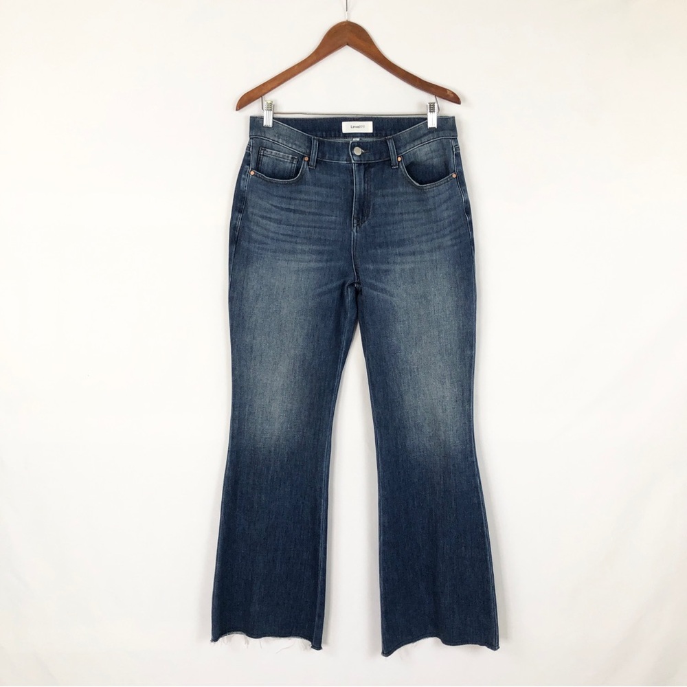 Level 99 Claudia Flare Jeans Mid Rise Brit Blue Size 31 Stretch - Picture 2 of 8